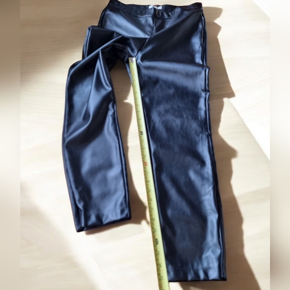 Halston Vegan Leather Slip-On High Waisted Black Pants With Side Zippers - Picture 8 of 10